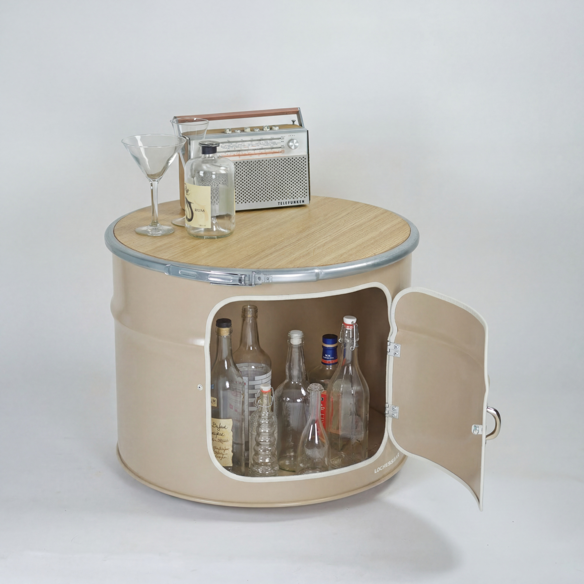 Bob mit Tür - Hausbar