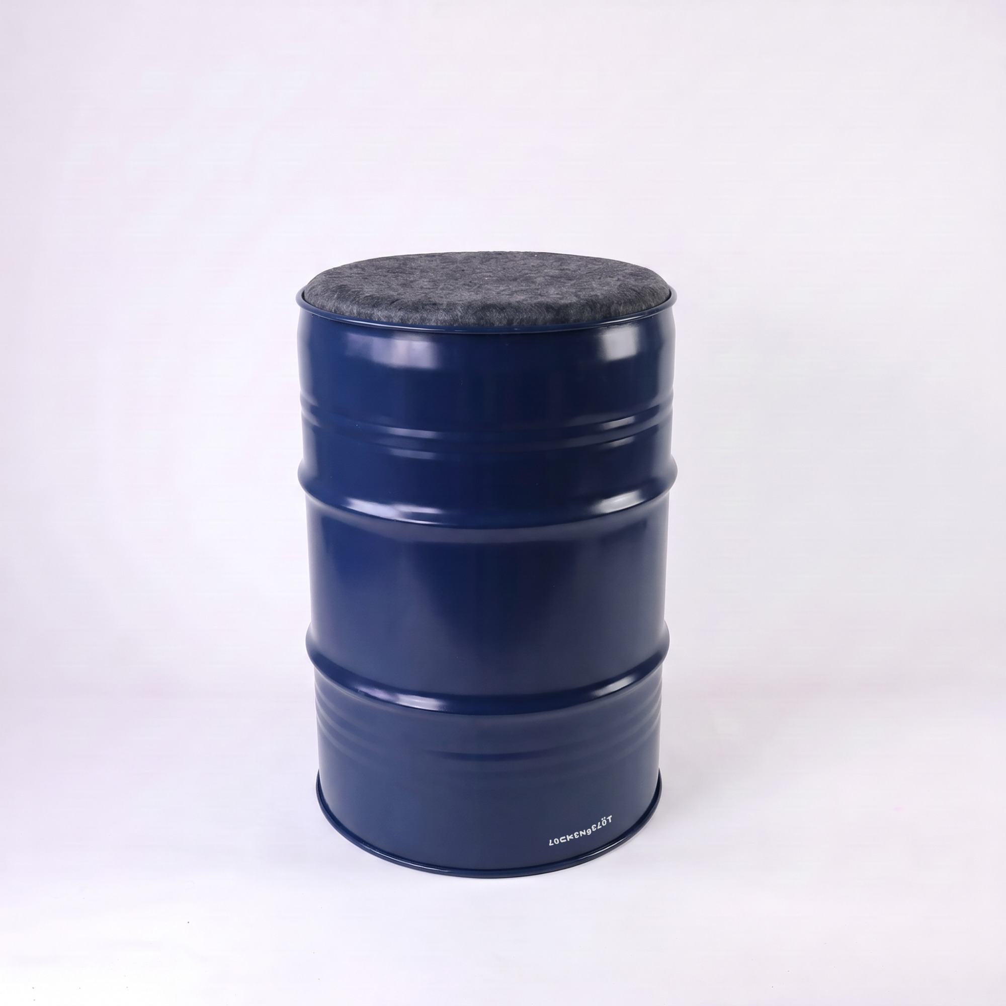Stool nut brown (RAL 8011)